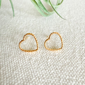 OPEN HEART STUDS