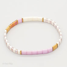 Load image into Gallery viewer, TILA TRENDZ BRACELET