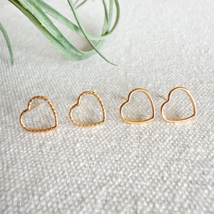 OPEN HEART STUDS