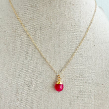 Load image into Gallery viewer, BERRY CHALCEDONY NECKLACE