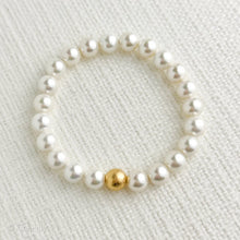 Load image into Gallery viewer, GOLDEN MOTHER OF PEARL BRACELET