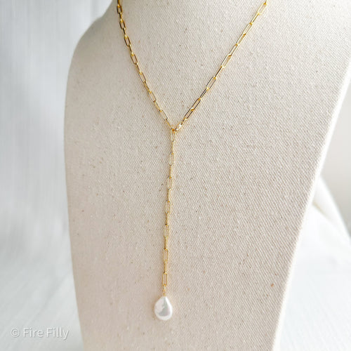 ARIANA NECKLACE