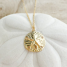 Load image into Gallery viewer, SAND DOLLAR NECKLACE