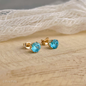 5MM GOLD CRYSTAL STUDS - 3 COLOR OPTIONS